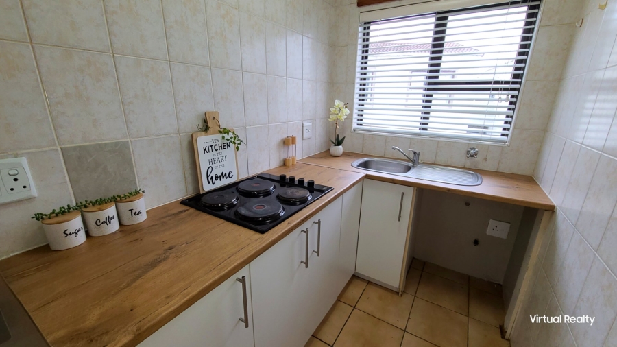 To Let 2 Bedroom Property for Rent in Parow North Western Cape